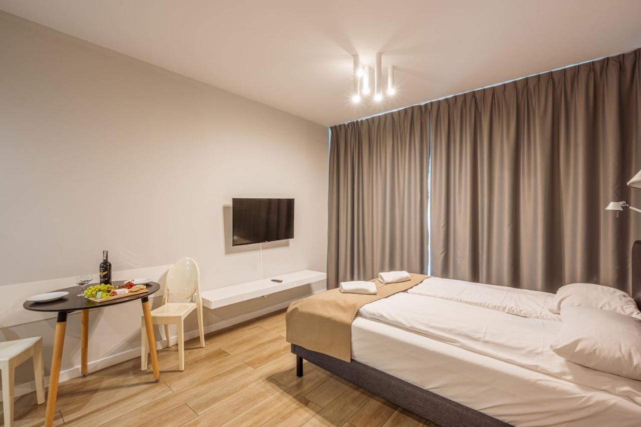 Empire Apart Ovo Wrocław Zewnętrze zdjęcie