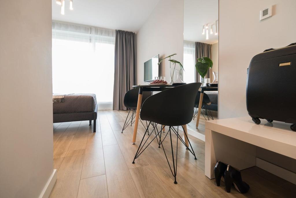 Empire Apart Ovo Wrocław Zewnętrze zdjęcie